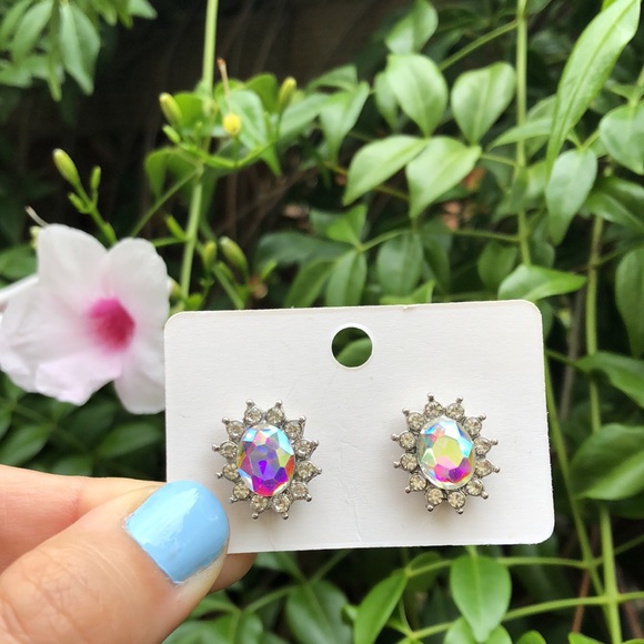 Aurora Borealis Crystal Halo Earrings - Picture 5 of 6